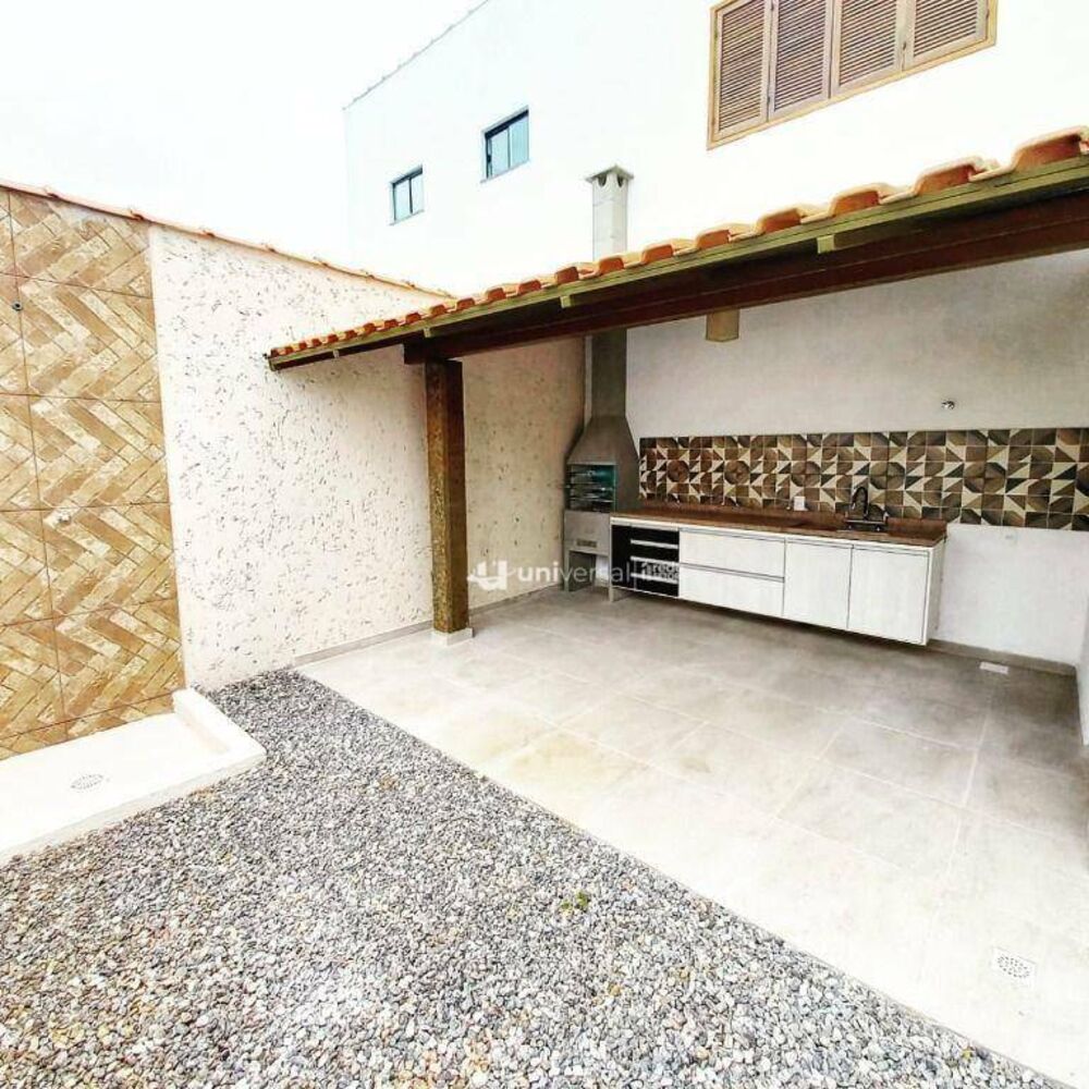 Casa, 3 quartos, 295 m² - Foto 1