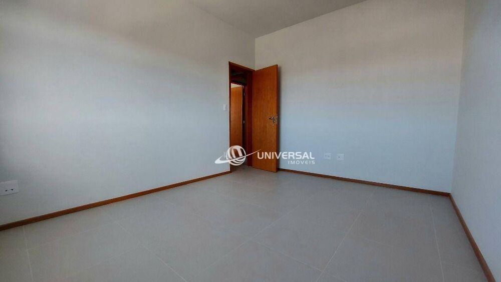 Cobertura à venda com 4 quartos, 193m² - Foto 2