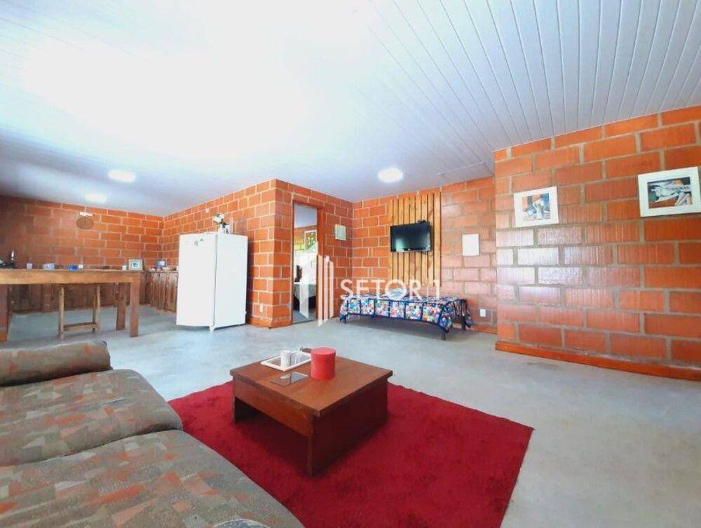 Casa para alugar com 3 quartos, 220m² - Foto 3