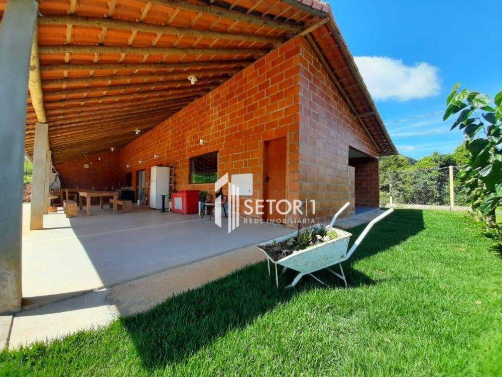 Casa para alugar com 3 quartos, 220m² - Foto 12