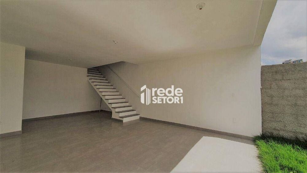 Casa à venda com 3 quartos, 250m² - Foto 8