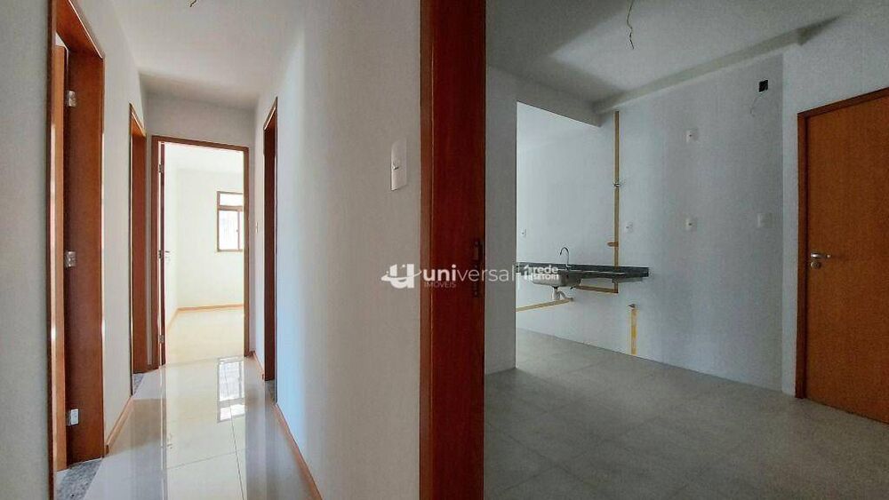 Apartamento à venda com 3 quartos, 92m² - Foto 4