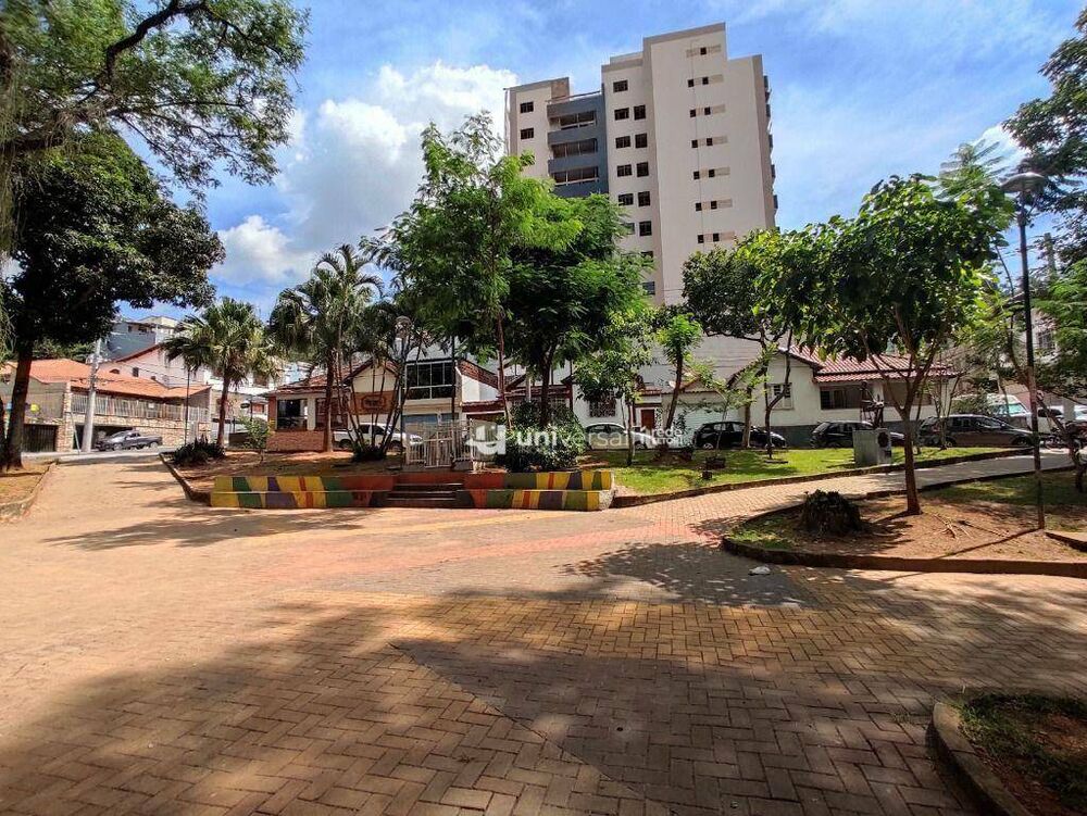 Apartamento à venda com 2 quartos, 77m² - Foto 3