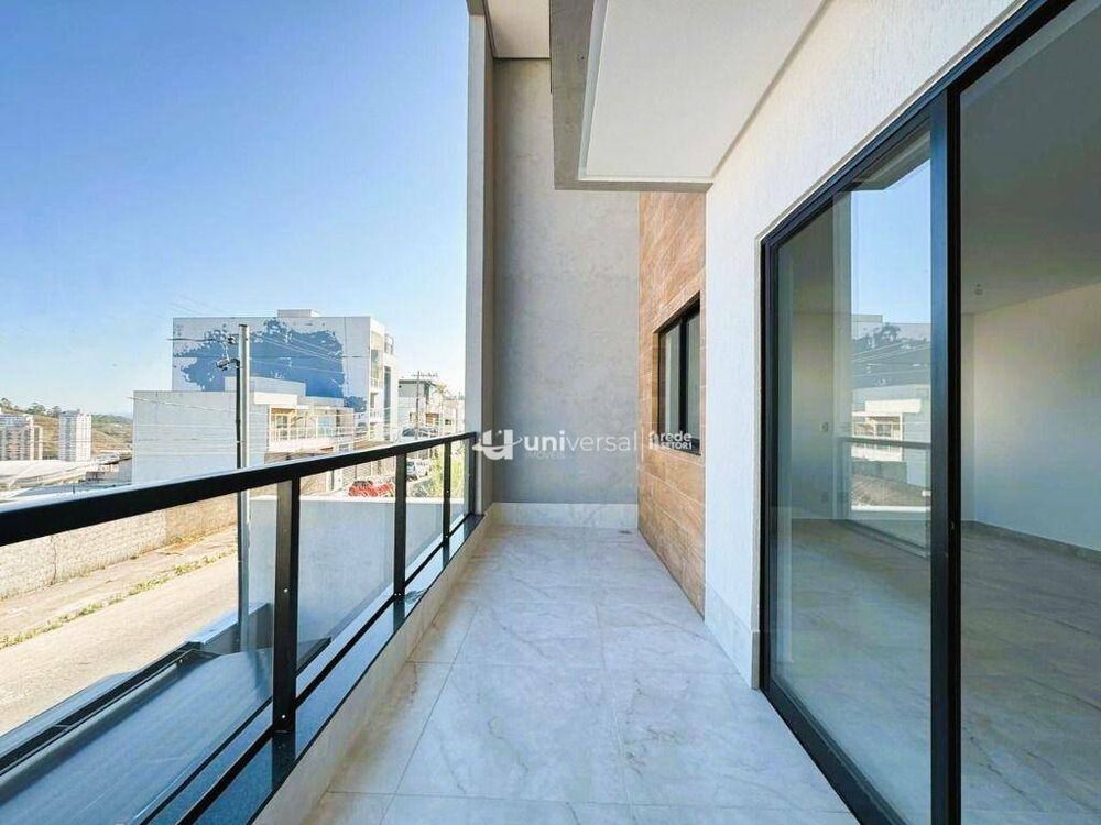 Casa, 3 quartos, 238 m² - Foto 3