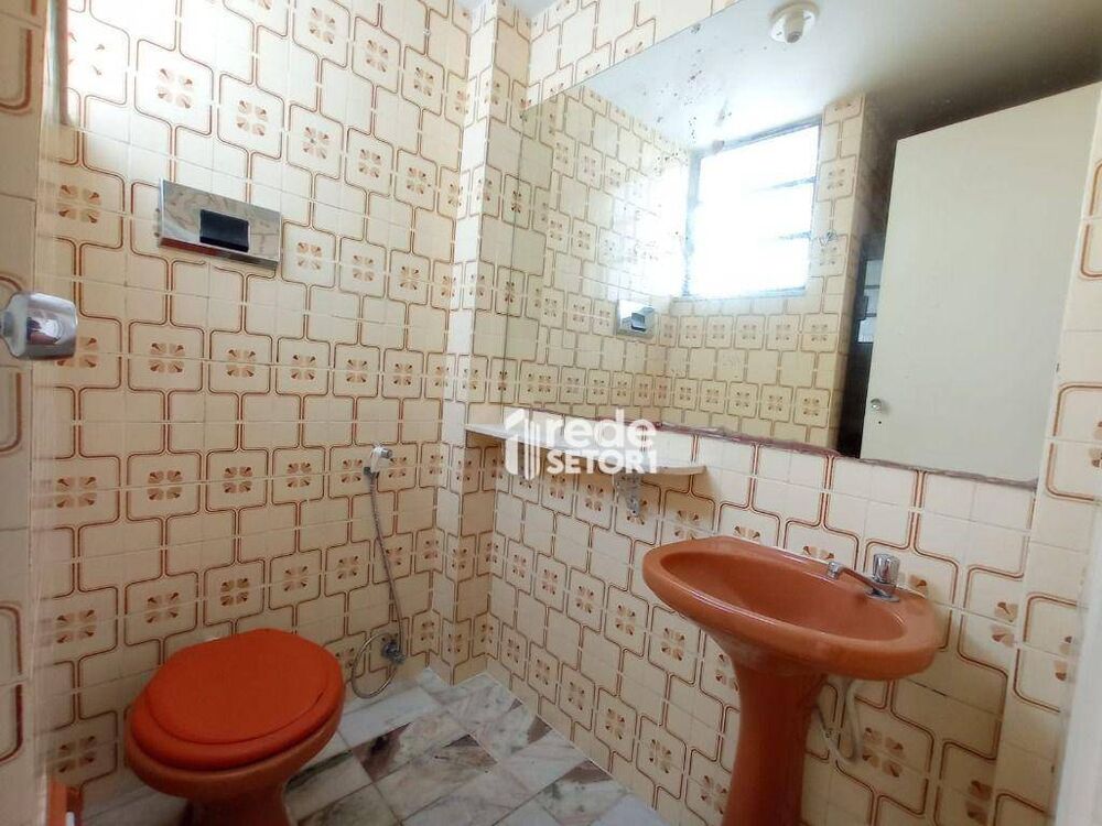 Apartamento à venda com 2 quartos, 80m² - Foto 13