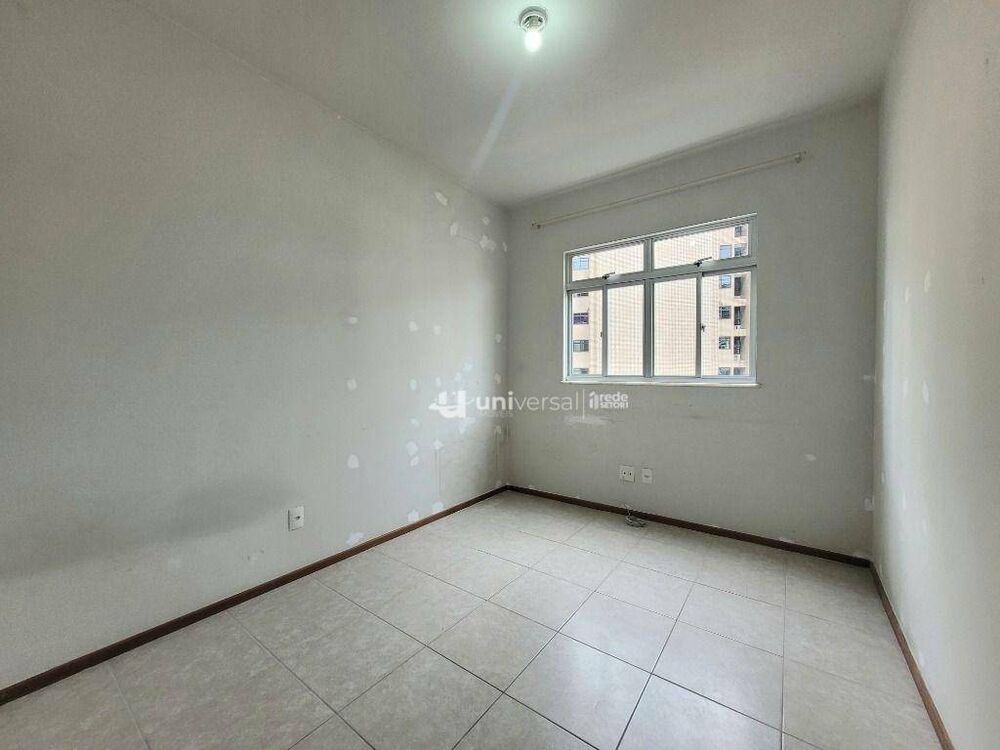 Apartamento à venda com 3 quartos, 97m² - Foto 2