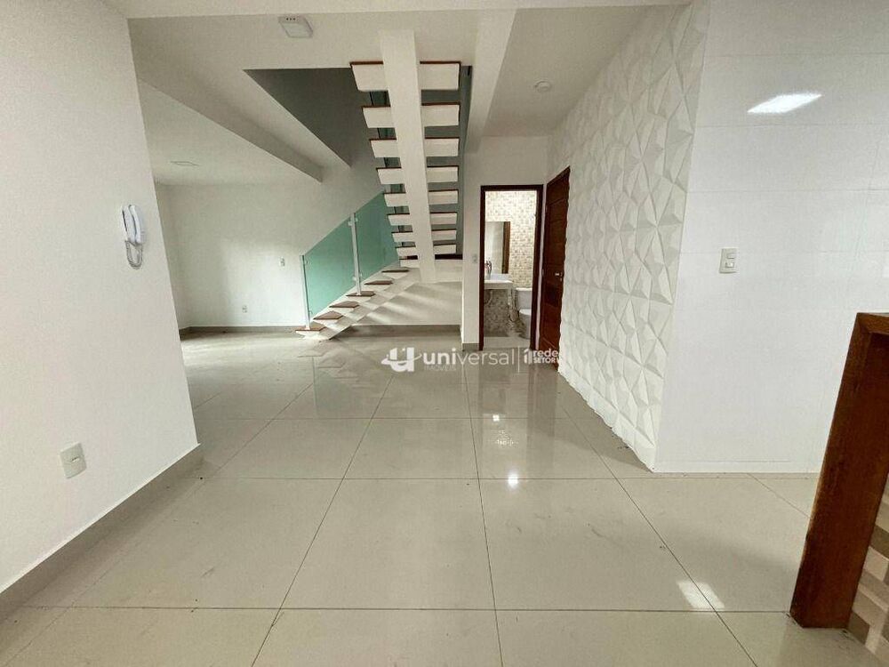 Casa à venda com 3 quartos, 140m² - Foto 4