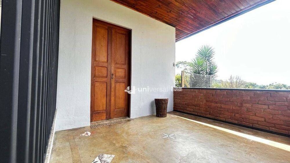 Casa, 4 quartos, 320 m² - Foto 1