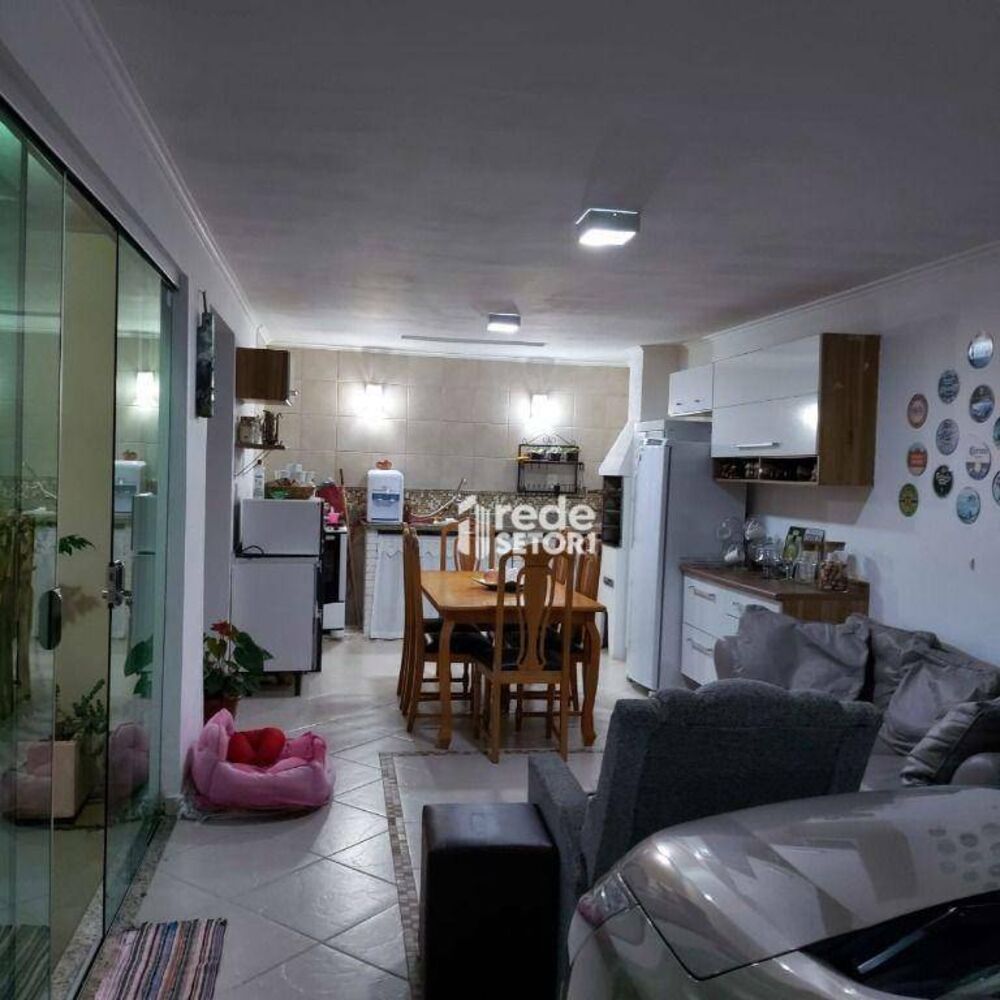 Casa de Condomínio à venda com 5 quartos, 220m² - Foto 4