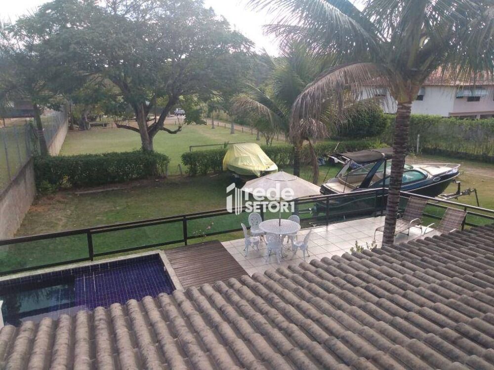 Casa à venda com 3 quartos, 220m² - Foto 4