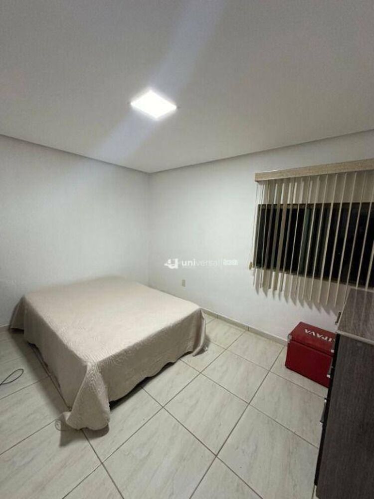 Casa à venda com 3 quartos, 220m² - Foto 8