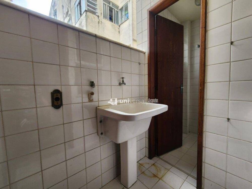 Apartamento para alugar com 2 quartos, 66m² - Foto 7