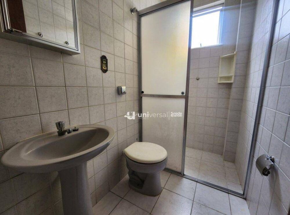 Apartamento para alugar com 2 quartos, 66m² - Foto 8