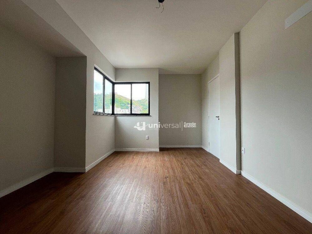 Apartamento à venda com 3 quartos, 94m² - Foto 8