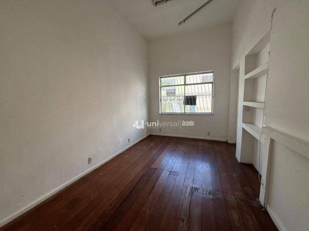 Casa para alugar com 3 quartos, 114m² - Foto 3