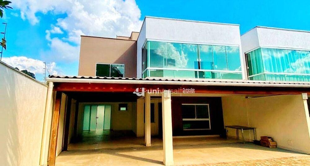 Casa, 4 quartos, 202 m² - Foto 2