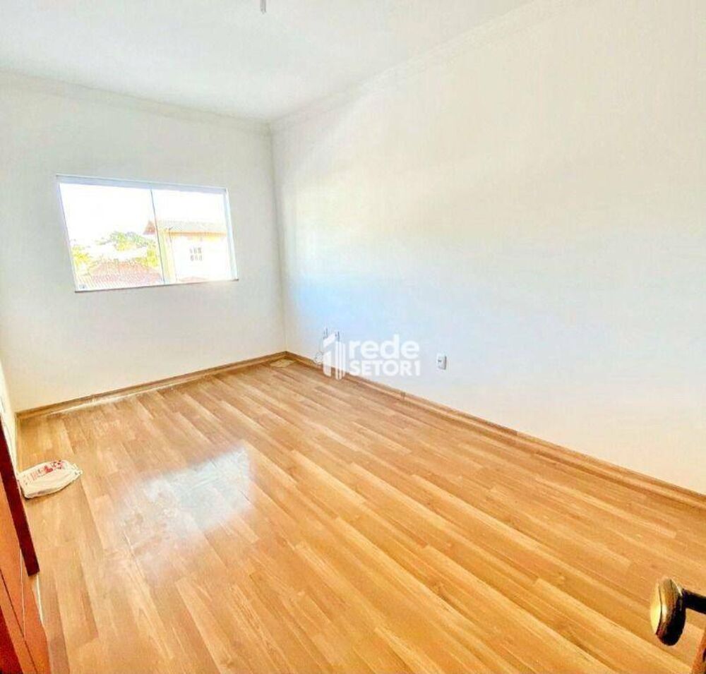 Casa, 4 quartos, 202 m² - Foto 4