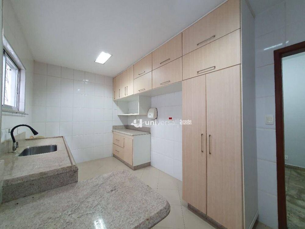 Casa de Condomínio para alugar com 4 quartos, 170m² - Foto 10
