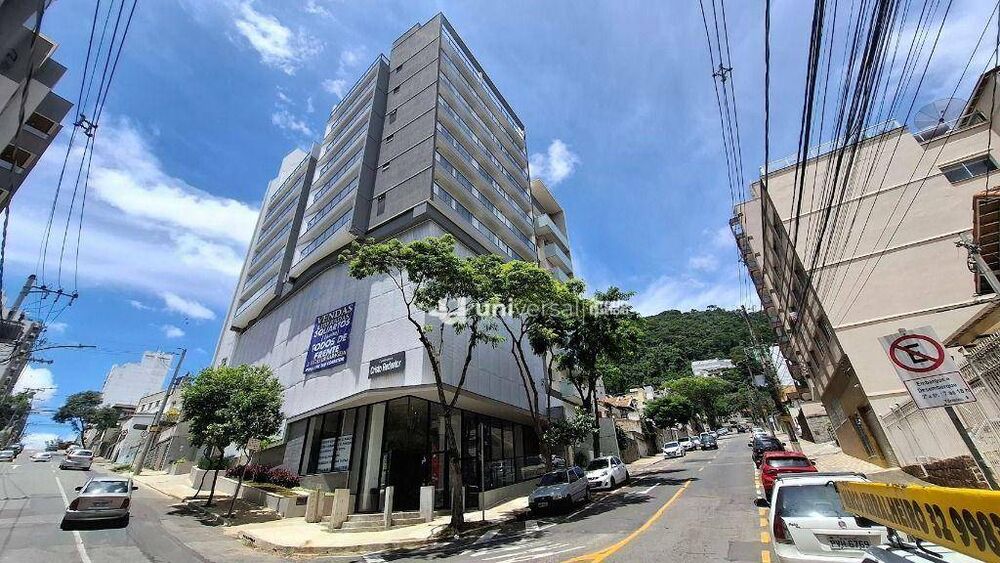Apartamento à venda com 3 quartos, 106m² - Foto 1