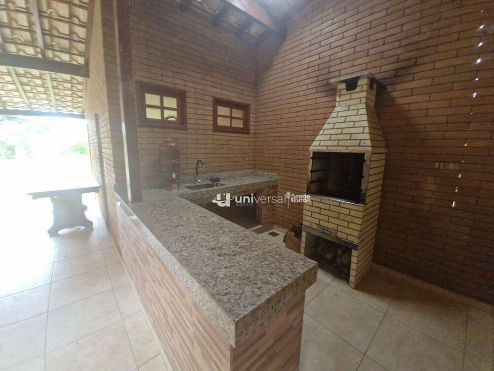 Chácara à venda com 2 quartos, 200m² - Foto 9