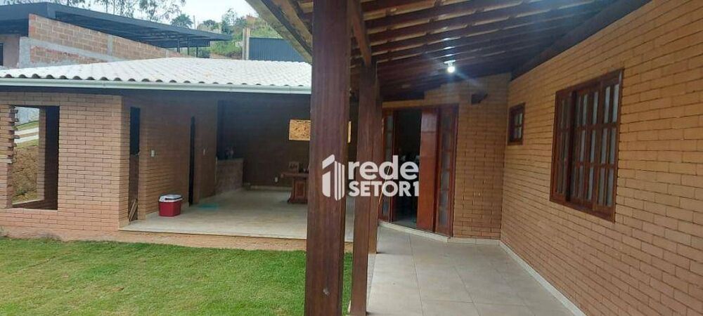 Chácara à venda com 2 quartos, 200m² - Foto 2