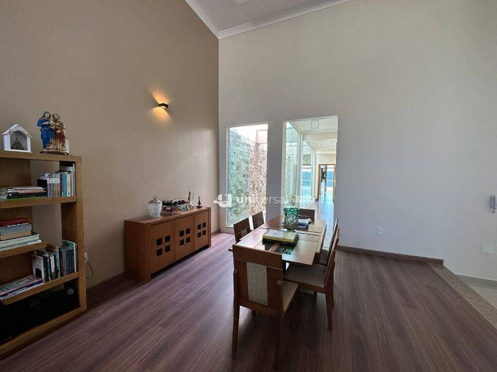Casa de Condomínio à venda com 4 quartos, 384m² - Foto 6