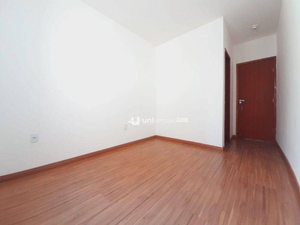 Apartamento para alugar com 2 quartos, 70m² - Foto 4