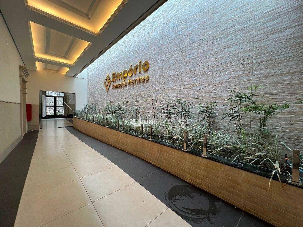 Loja-Salão, 320 m² - Foto 1