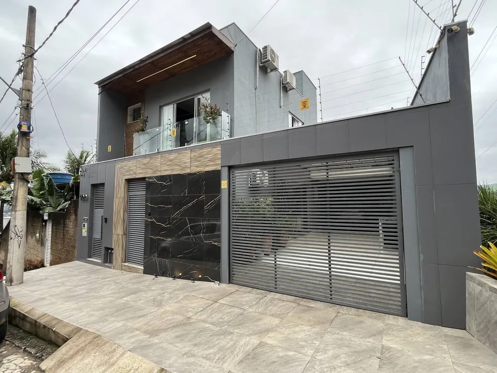 Casa, 3 quartos, 180 m² - Foto 1