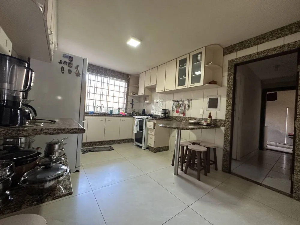 Casa, 3 quartos, 210 m² - Foto 5