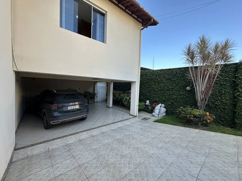 Casa, 3 quartos, 210 m² - Foto 2