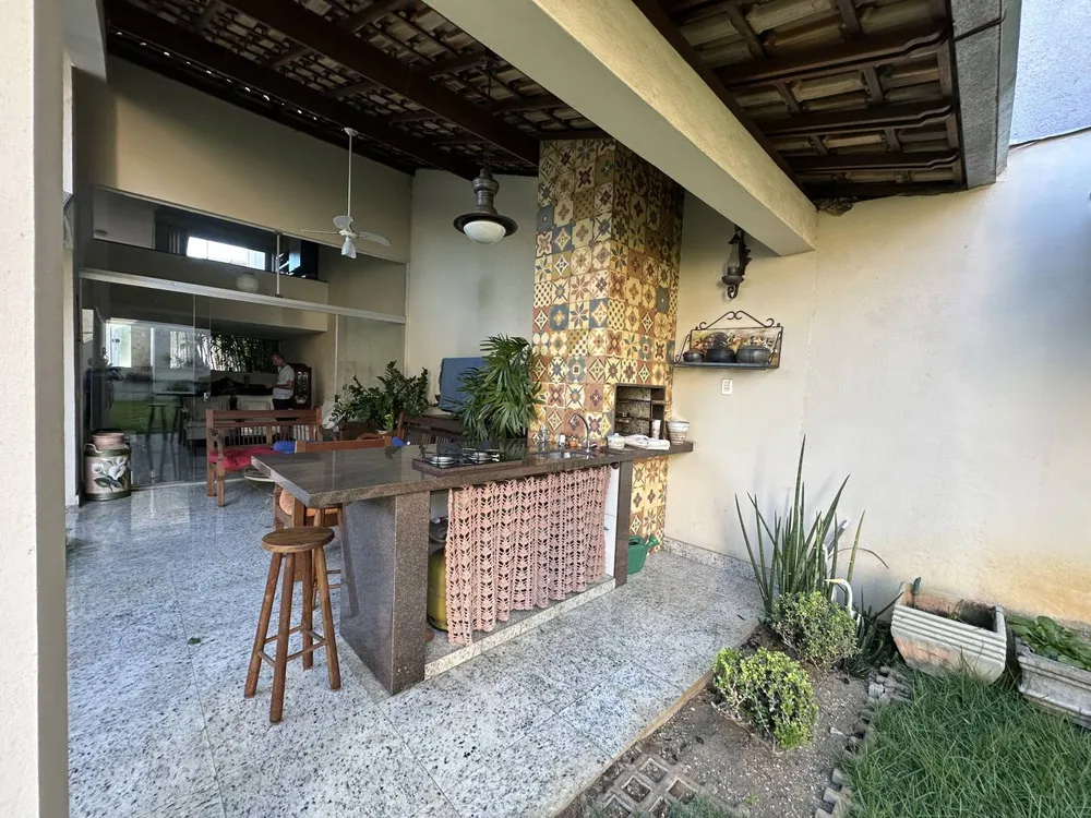Casa, 3 quartos, 210 m² - Foto 6