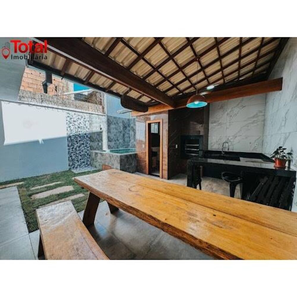 Casa, 3 quartos, 212 m² - Foto 3