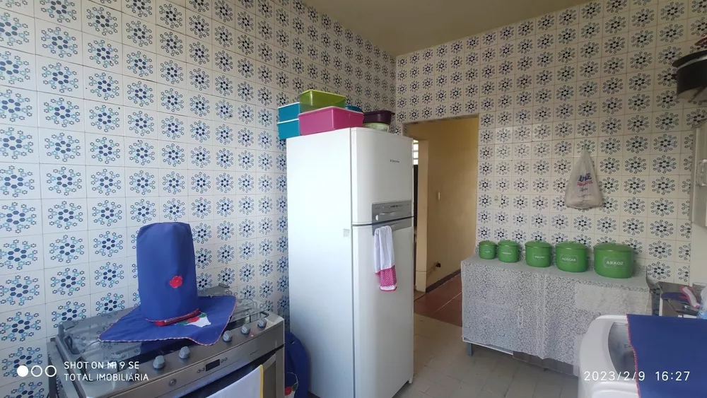 Apartamento à venda com 3 quartos, 95m² - Foto 3