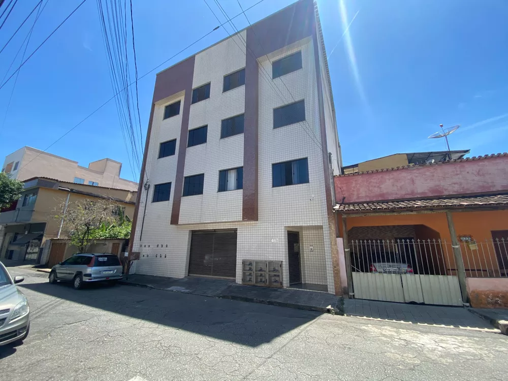 Apartamento à venda com 2 quartos, 60m² - Foto 1