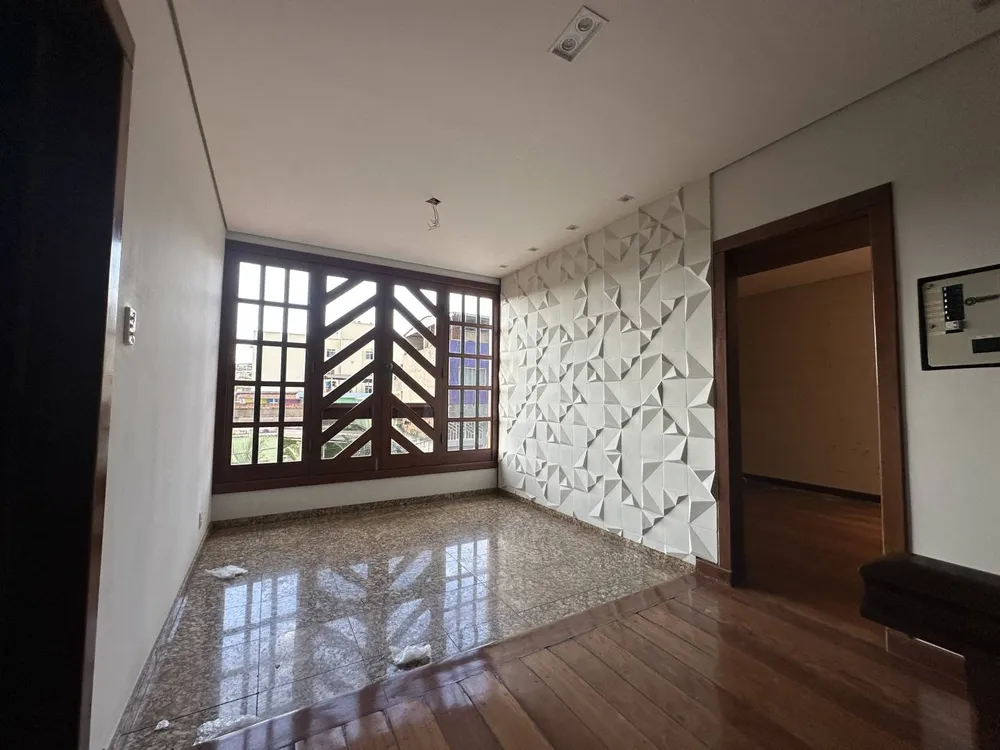 Casa, 4 quartos, 900 m² - Foto 2