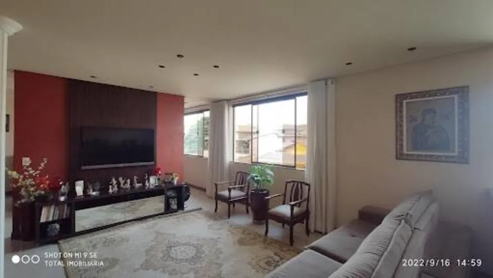 Casa, 6 quartos, 300 m² - Foto 1