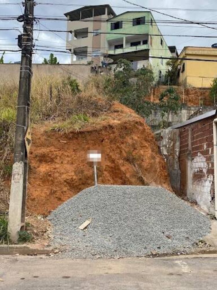 Terreno, 180 m² - Foto 1