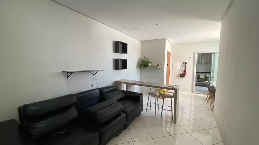 Apartamento à venda com 3 quartos - Foto 1