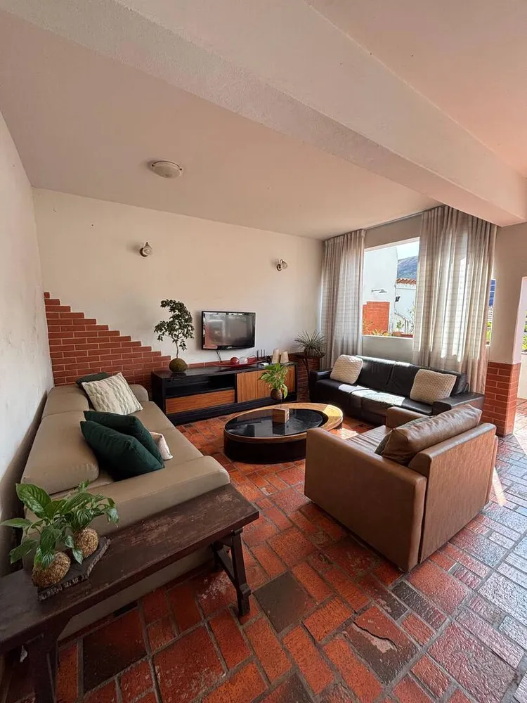 Casa, 4 quartos, 708 m² - Foto 2