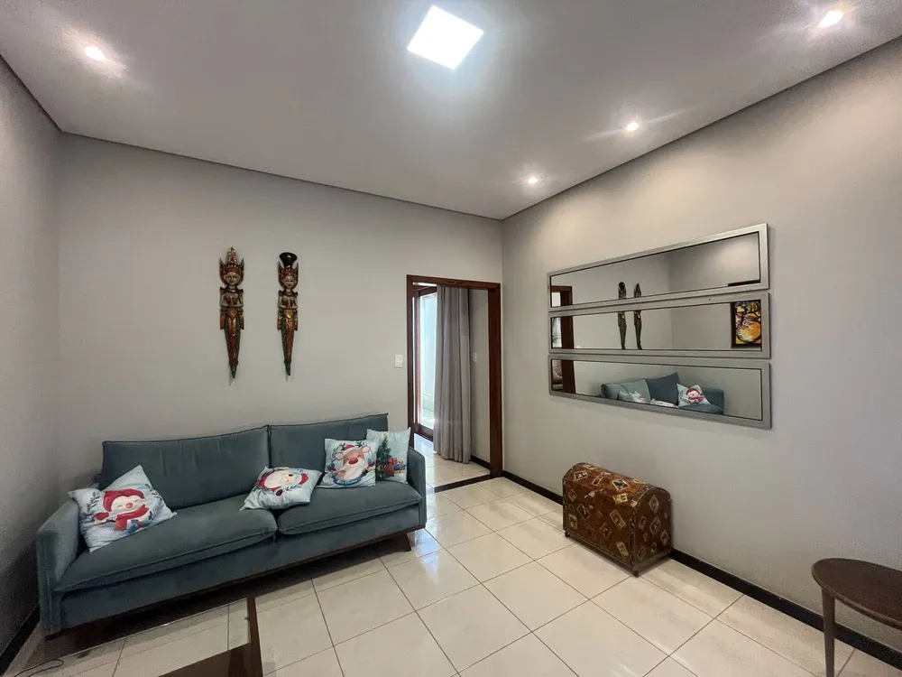 Casa, 3 quartos, 240 m² - Foto 3