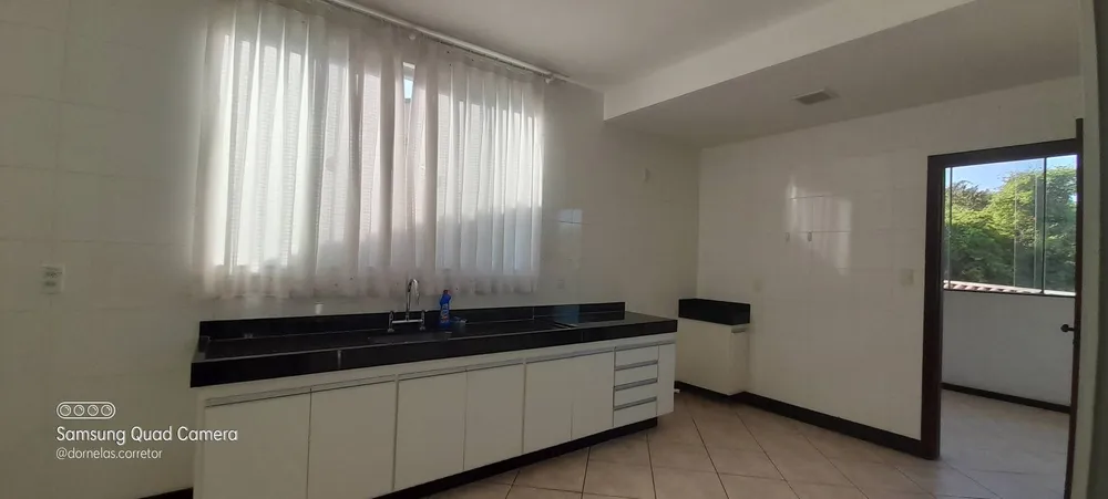 Casa, 3 quartos, 250 m² - Foto 12