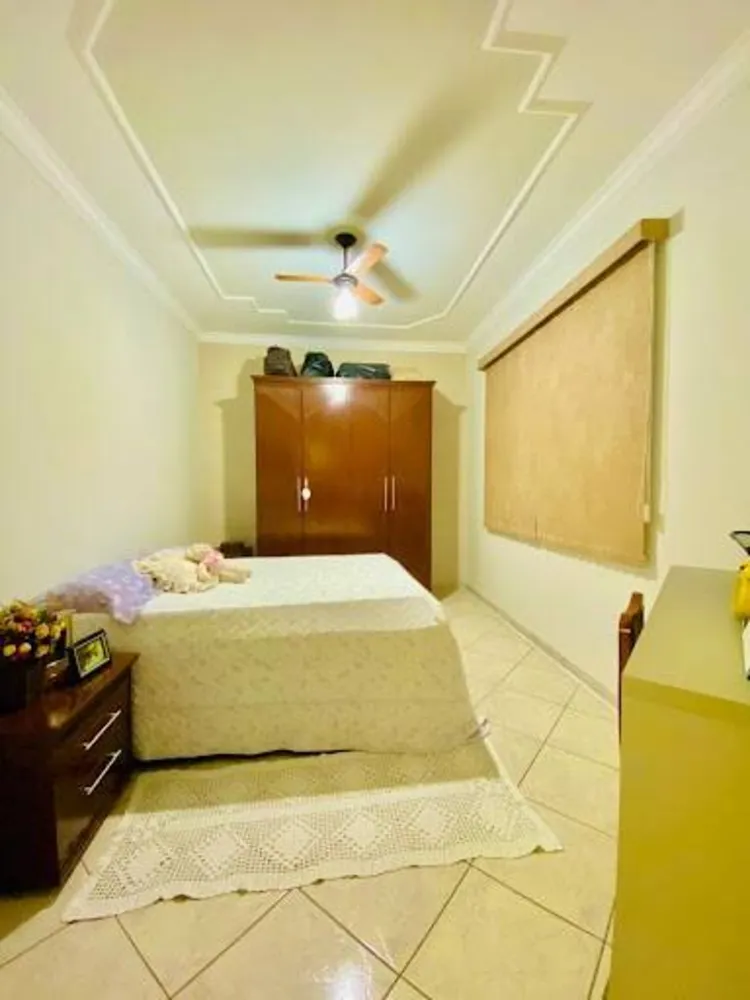 Casa, 3 quartos, 216 m² - Foto 6