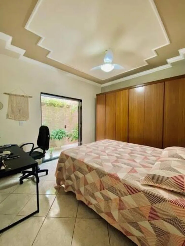 Casa, 3 quartos, 216 m² - Foto 7