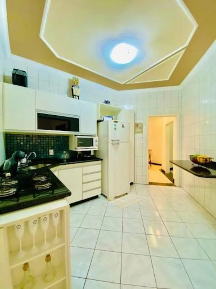 Casa, 3 quartos, 216 m² - Foto 11