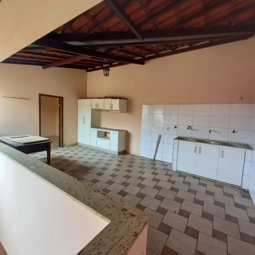 Casa à venda com 4 quartos, 280m² - Foto 10