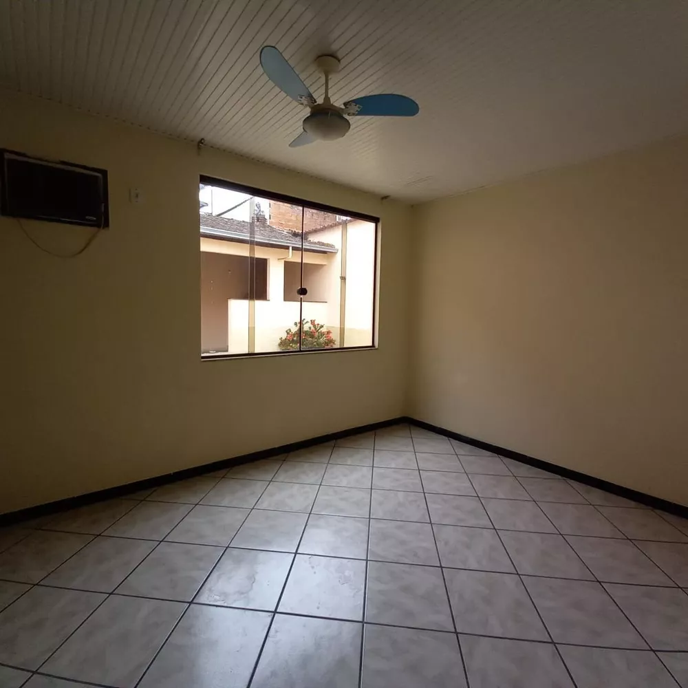 Casa à venda com 4 quartos, 280m² - Foto 20