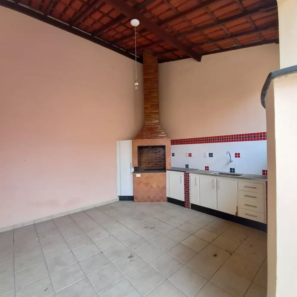 Casa à venda com 4 quartos, 280m² - Foto 14