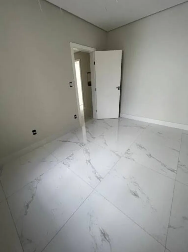 Apartamento, 3 quartos, 140 m² - Foto 3