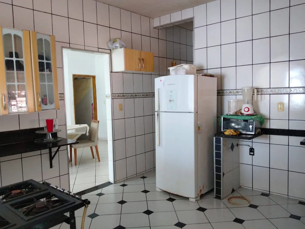 Casa, 2 quartos, 220 m² - Foto 4